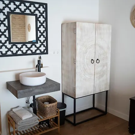 Arena Centro Rooms&suites, By Homing U Sevilla