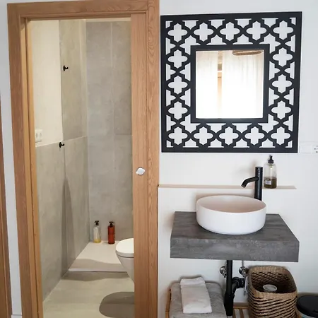 Arena Centro Rooms&suites, By Homing U 4*