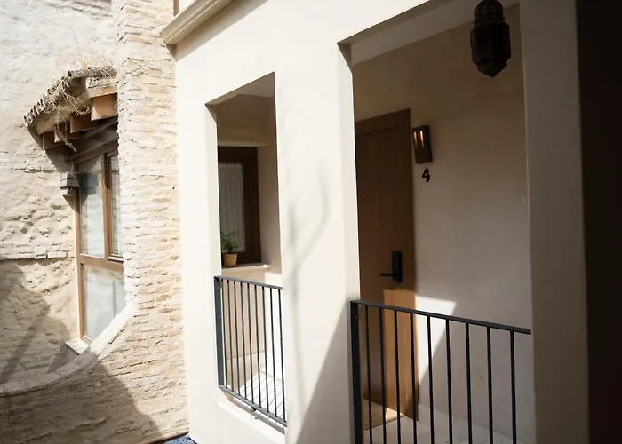 Vendégház Arena Centro Rooms&suites, By Homing U 3*
