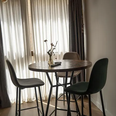 Casa Arena Centro, By Homing U *
