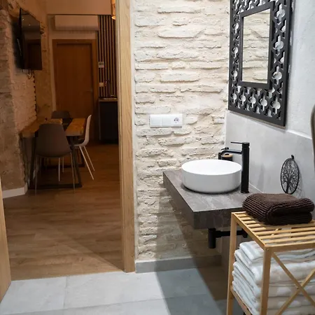 Apartment Casa Arena Centro, By Homing U *