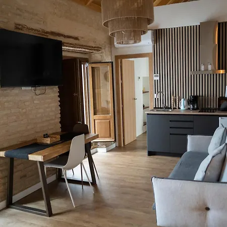 Casa Arena Centro, By Homing U *
