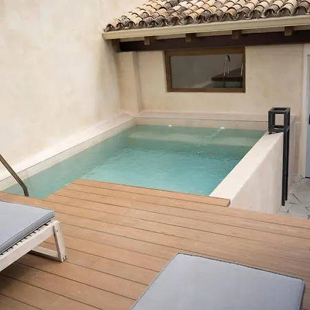 Casa Arena Centro, By Homing U Apartment *